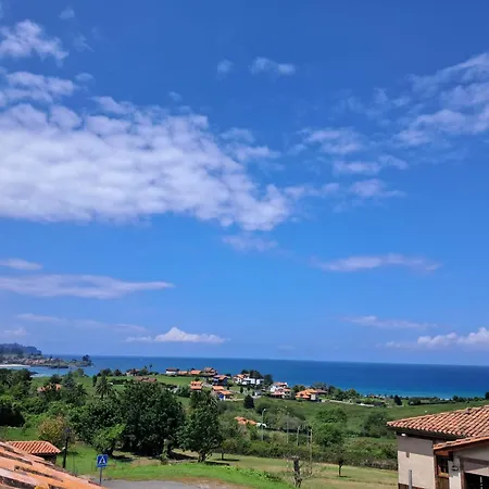 Caravia, Cachucho-casa *