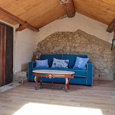 Caravia, Cachucho-casa * Duesos